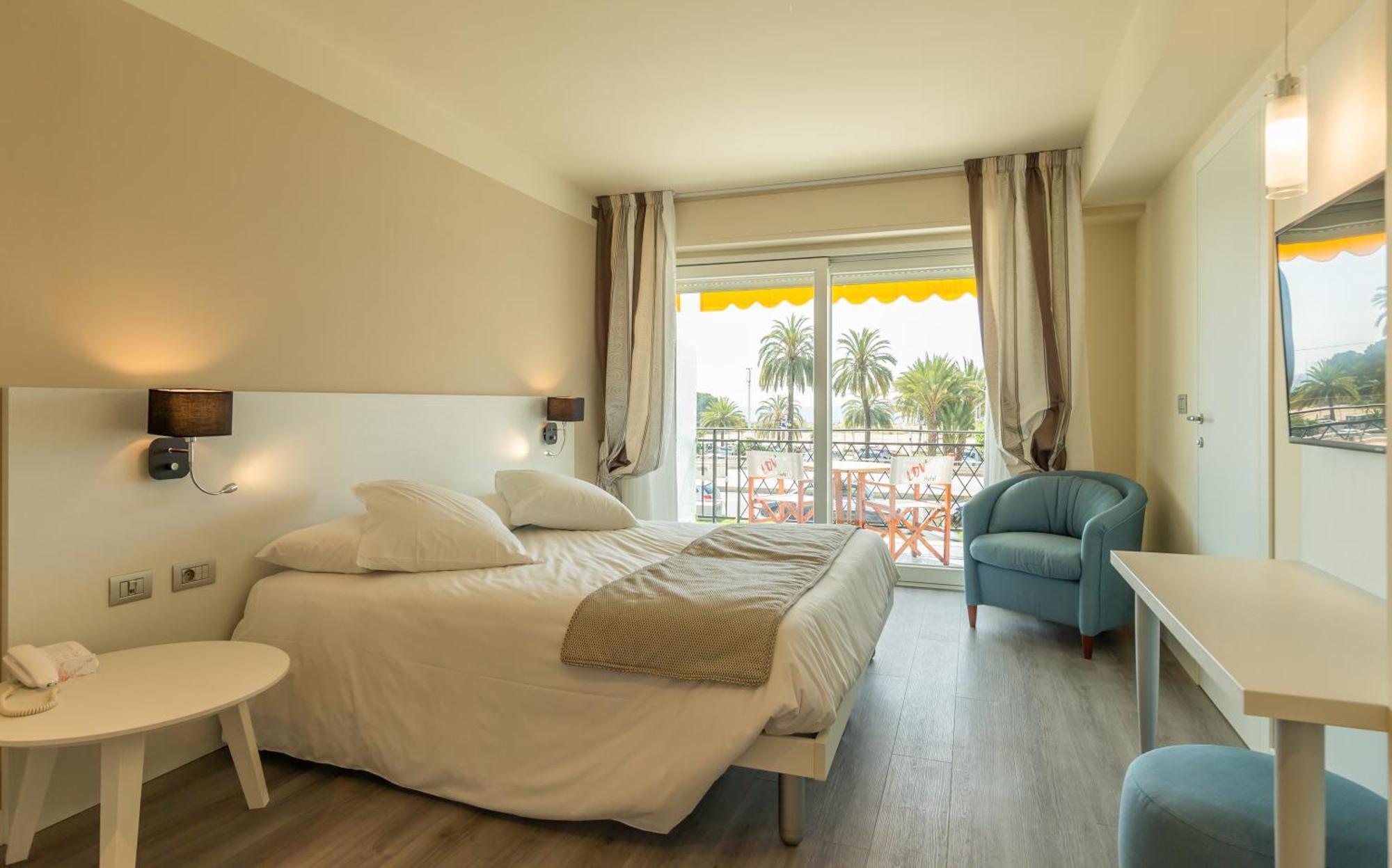 La Dolce Vita Hotel Menton Luaran gambar