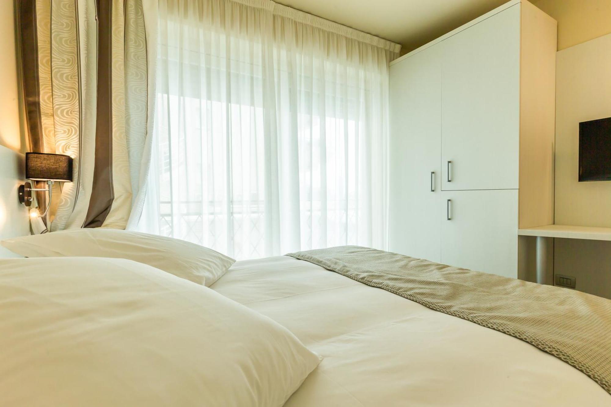 La Dolce Vita Hotel Menton Luaran gambar