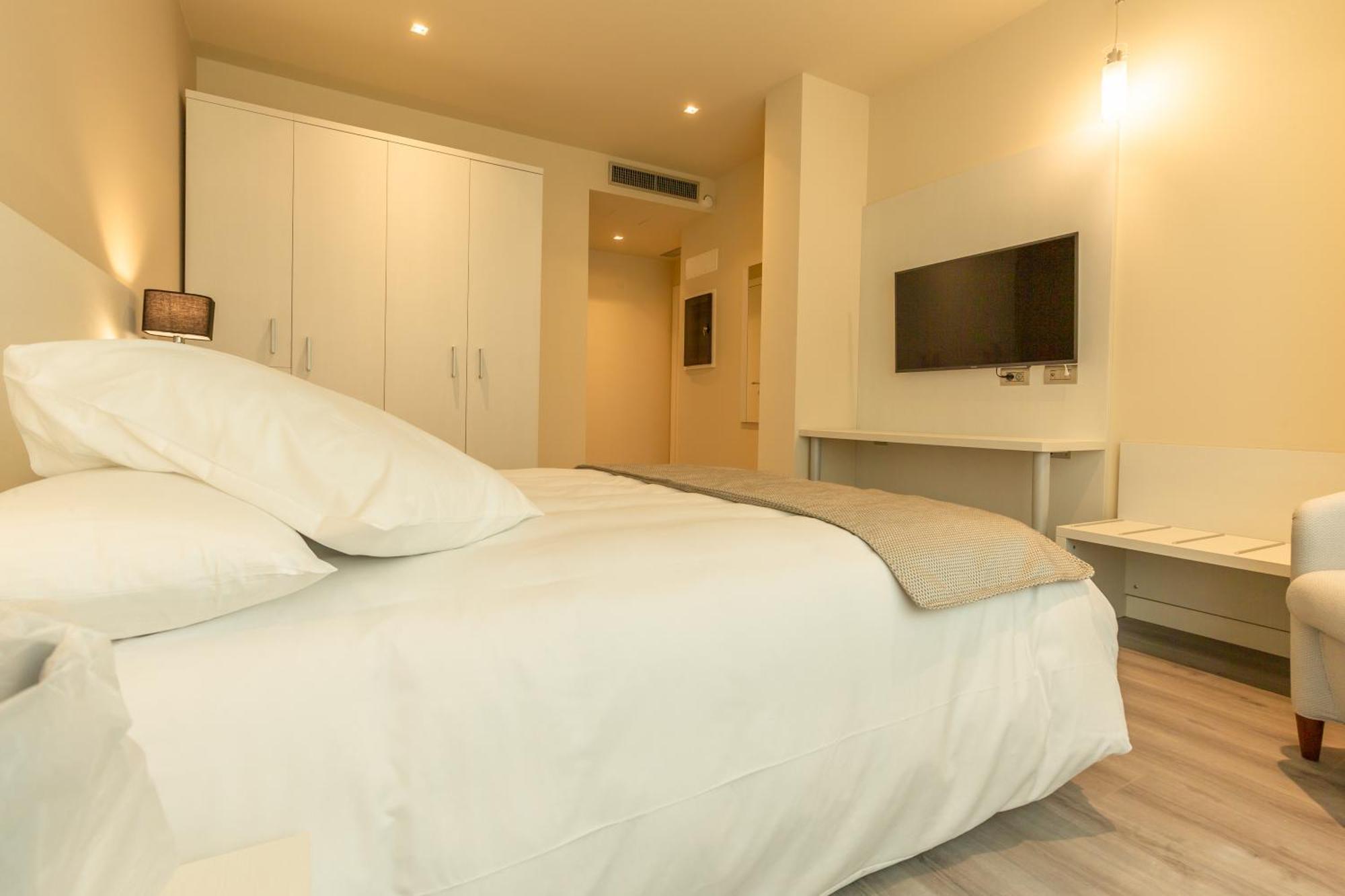 La Dolce Vita Hotel Menton Luaran gambar