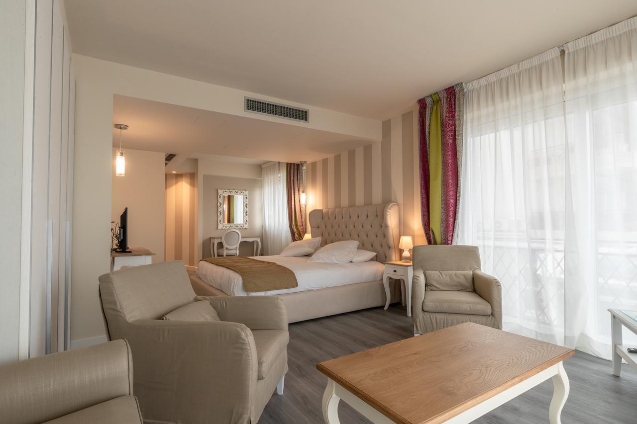La Dolce Vita Hotel Menton Luaran gambar